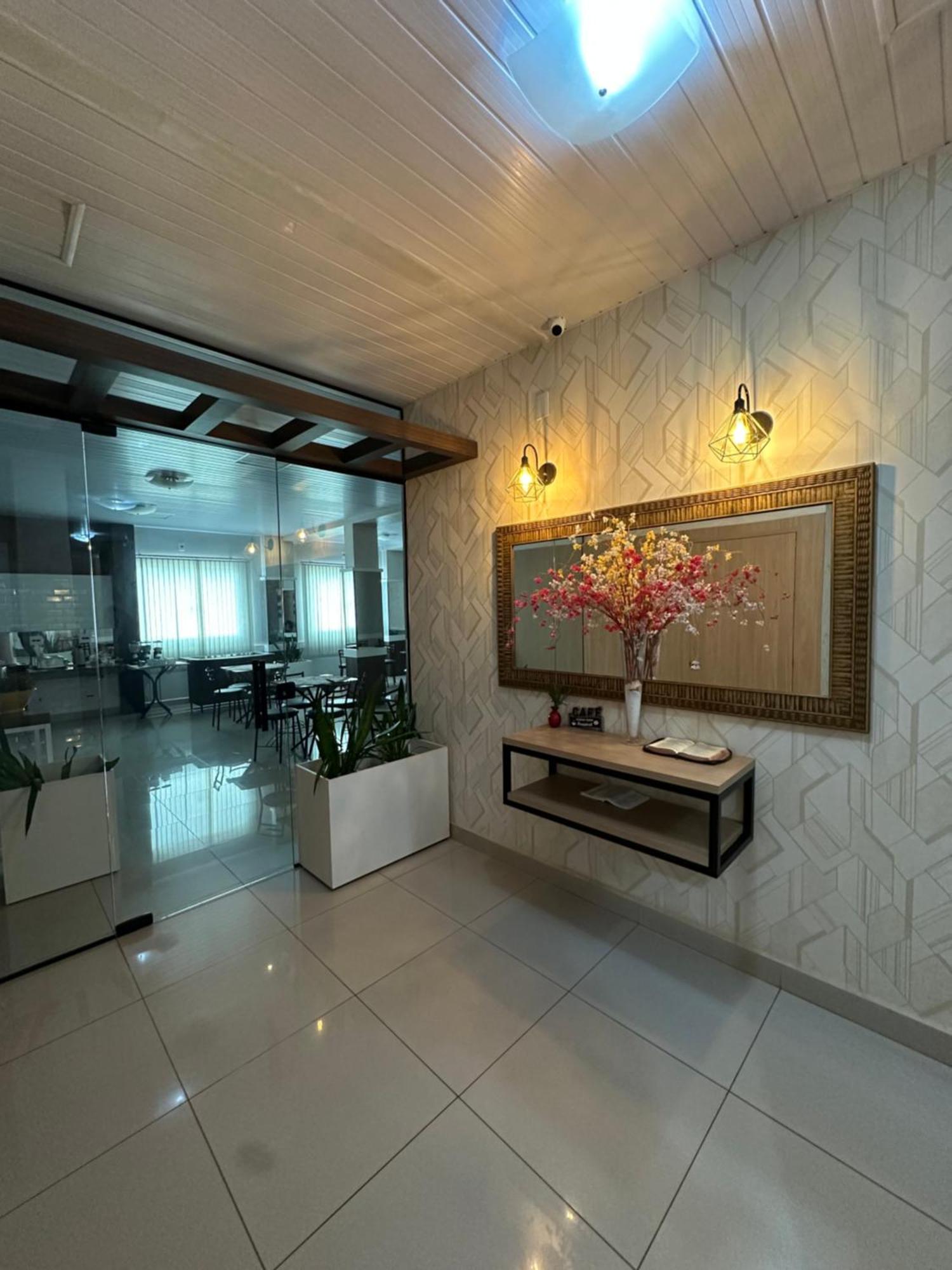Rai Hotel - Proximo A Prefeitura Каскавел Экстерьер фото
