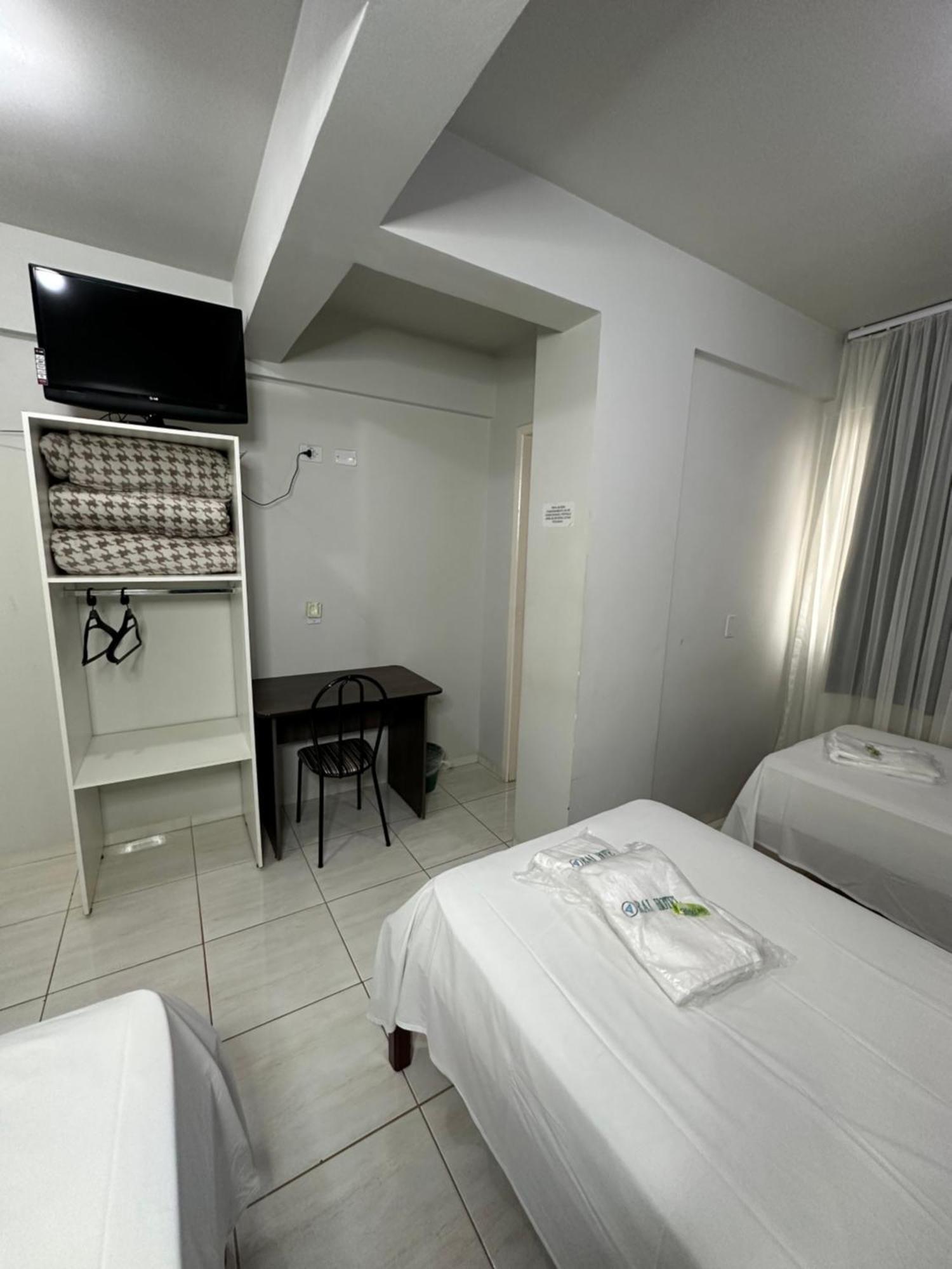 Rai Hotel - Proximo A Prefeitura Каскавел Экстерьер фото
