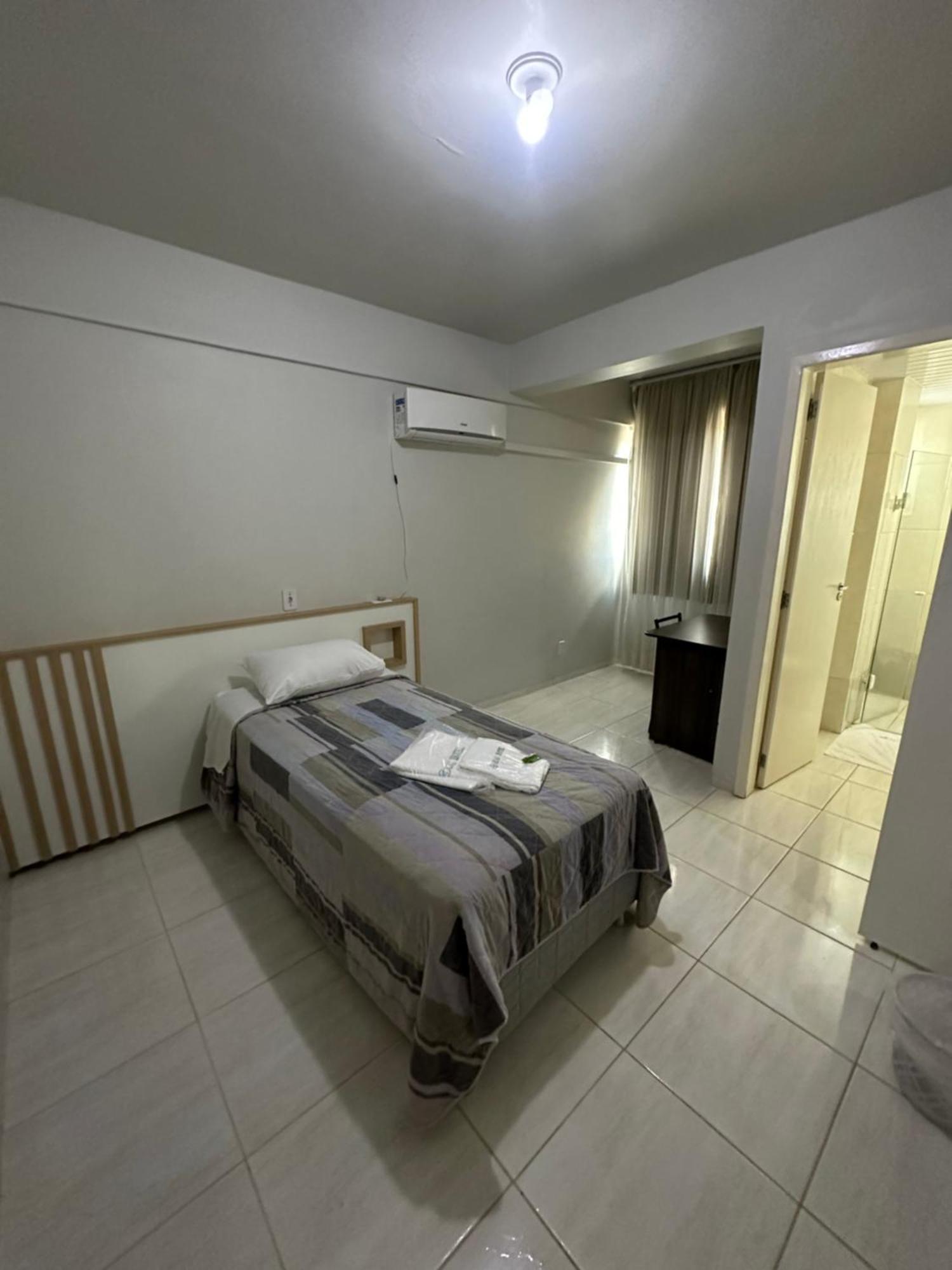 Rai Hotel - Proximo A Prefeitura Каскавел Экстерьер фото