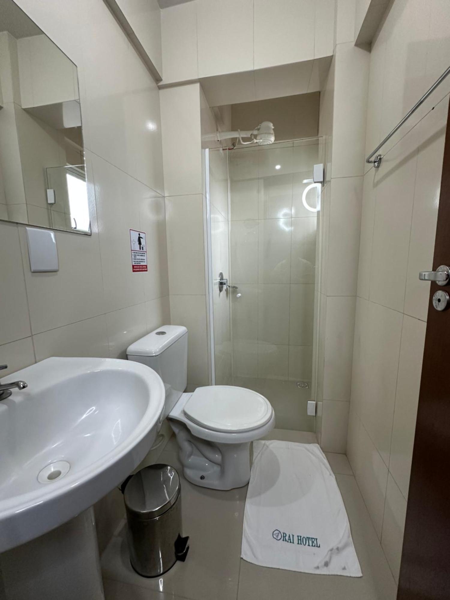 Rai Hotel - Proximo A Prefeitura Каскавел Экстерьер фото