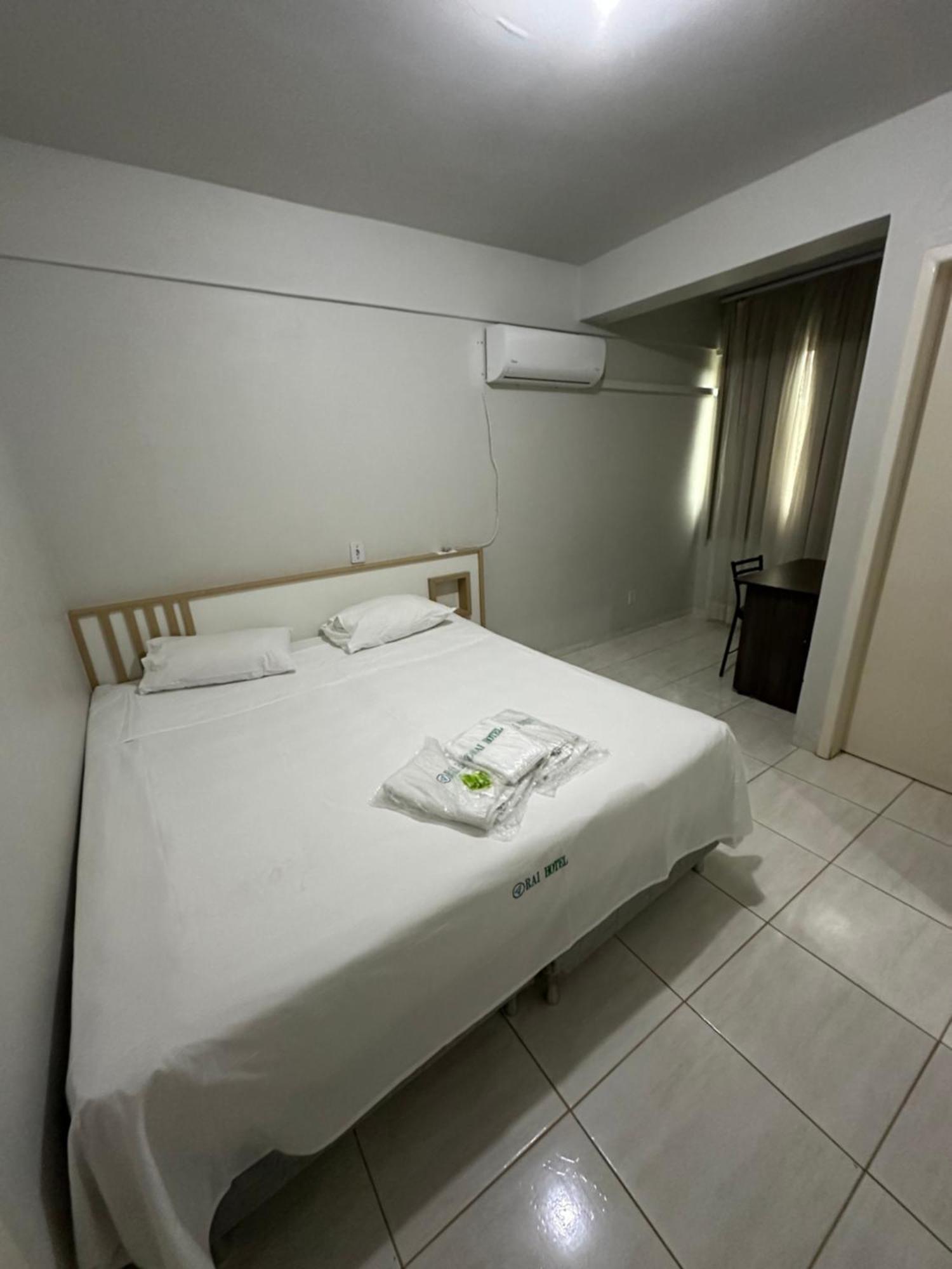 Rai Hotel - Proximo A Prefeitura Каскавел Экстерьер фото