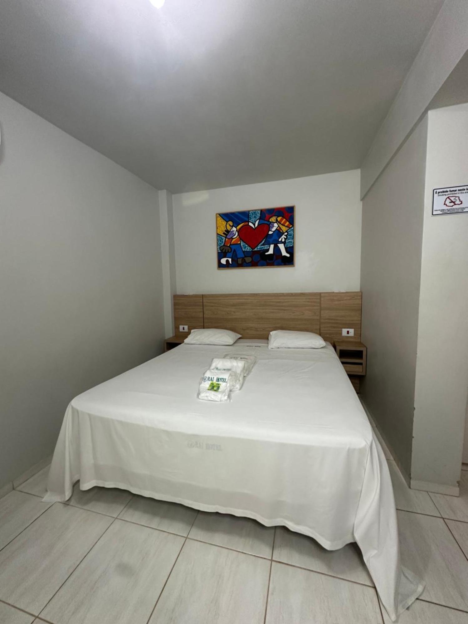 Rai Hotel - Proximo A Prefeitura Каскавел Экстерьер фото
